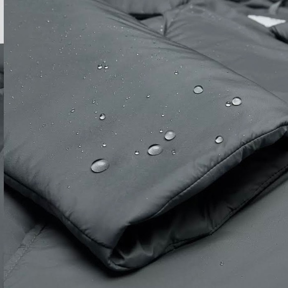 Aritzia Coat - Picture 3 of 6